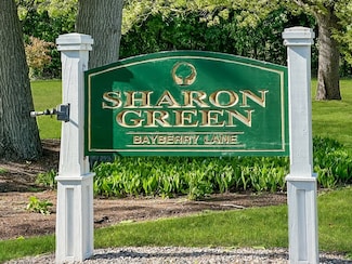 23 Bayberry Dr Unit 2, Sharon, MA 02067