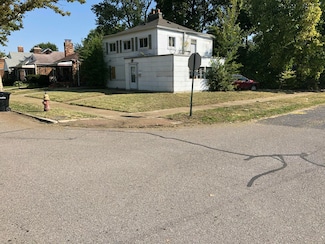 9000 Northlawn St, Detroit, MI 48204