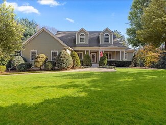 15 Cushing Hill Rd, Hanover, MA 02339