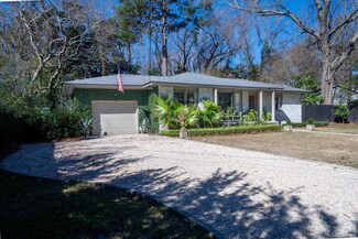 1763 Three Oaks Ave, Charleston, SC 29407