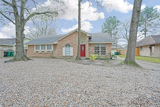 2410 Chanay Ln, Kingwood, TX 77339