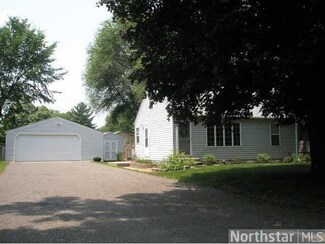 5343 5343 Clifton Dr, Mounds View, MN 55112