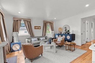 16230 Santa Rosa Dr, Detroit, MI 48221