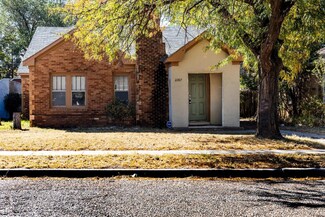 2207 17th St, Lubbock, TX 79401