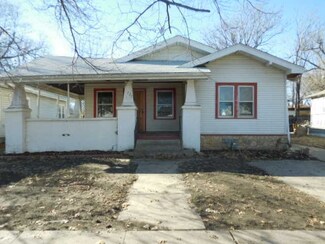 727 S Ellis St, Wichita, KS 67211