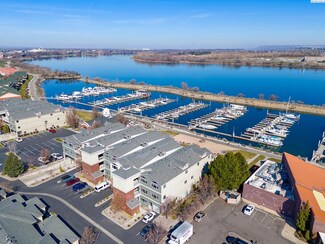 386 Columbia Point Dr, Richland, WA 99352