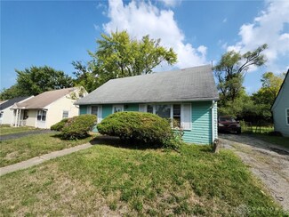 4023 Larkspur Dr, Dayton, OH 45406