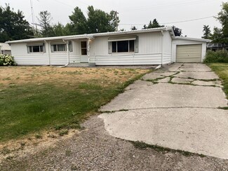 416 Cleveland St SE, Ronan, MT 59864