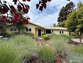 1127 Adams St, Port Townsend, WA 98368