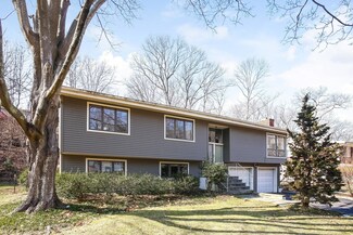 65 Florence Rd, Riverside, CT 06878