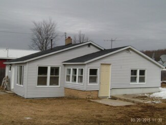 11090 Old 27 Hwy N, Vanderbilt, MI 49795