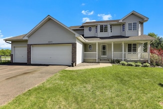 18071 Lincoln Cir NW, Elk River, MN 55330
