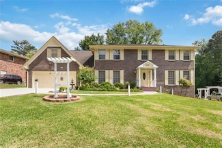 5152 Clearwater Dr, Stone Mountain, GA 30087