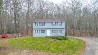 1680 Center Groton Rd Unit B, Ledyard, CT 06339