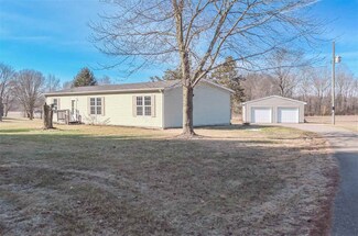 4443 S Spiceland Rd, New Castle, IN 47362