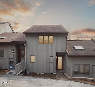 35 Willowbrook Ct, Kingsport, TN 37660