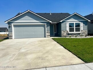 13878 N Apex Way, Hayden, ID 83835