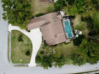 7317 Crape Myrtle Way, Sarasota, FL 34241
