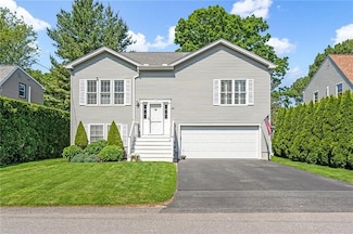86 Inkberry Trail, Narragansett, RI 02882