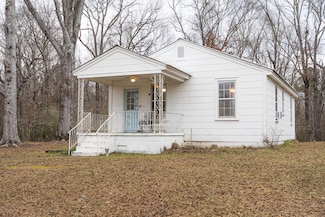 3487 Sand Hill Rd, Lexington, MS 39095