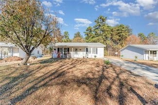 905 N Park Rd, Burlington, NC 27217