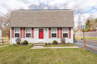 33 Fox Run Dr, Harrisville, RI 02830