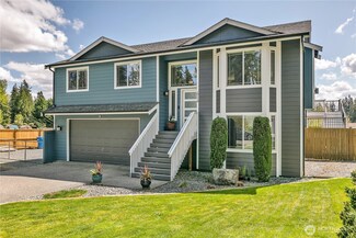 19118 60th St E, Lake Tapps, WA 98391