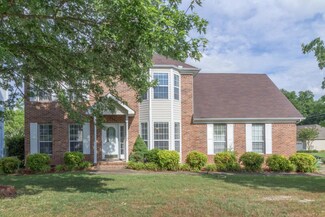 2002 Hamilton Brow Path, Chattanooga, TN 37421