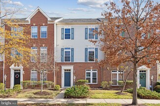 2102 Abbottsbury Way, Woodbridge, VA 22191