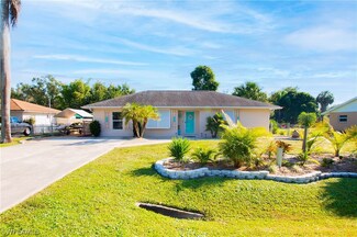 2740 Davis Blvd, Fort Myers, FL 33905