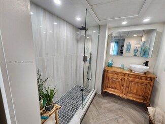 659 W Oakland Park Blvd Unit 218C, Wilton Manors, FL 33311
