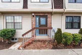 202 Hidden Village Dr, Perth Amboy, NJ 08861