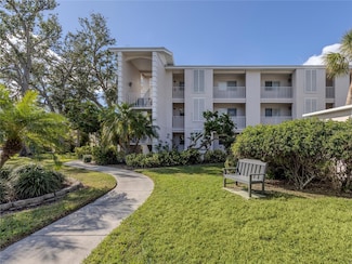 437 Cerromar Ln Unit 312, Venice, FL 34293