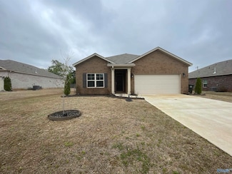 24734 Delilah Cir, Athens, AL 35613