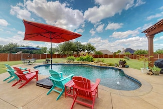1240 Whisper Willowa Dr, Haslet, TX 76052