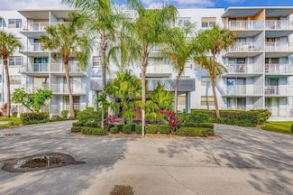 470 Executive Center Dr Unit 21, West Palm Beach, FL 33401