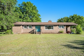 1209 Seaside Rd, Saint Helena Island, SC 29920