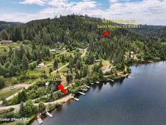 26370 S Hinds Dr, Saint Maries, ID 83861