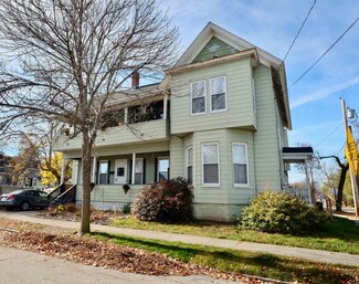 27 Thorndike St, Concord, NH 03301