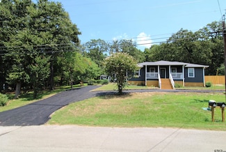 640 Callender Lake Dr, Murchison, TX 75778