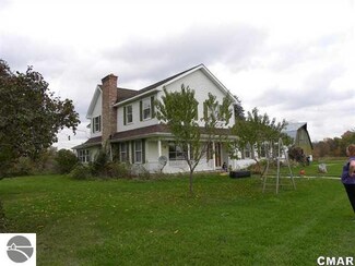 5532 N Shepherd Rd, Rosebush, MI 48878