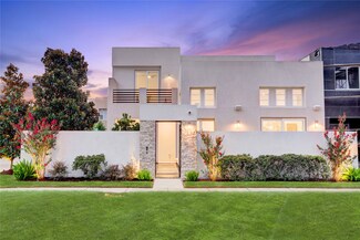 11607 Royal Plain Ave, Houston, TX 77082