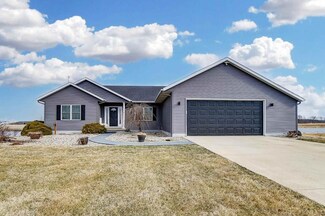 7940 Boyer Lake Dr, Rochester, IN 46975