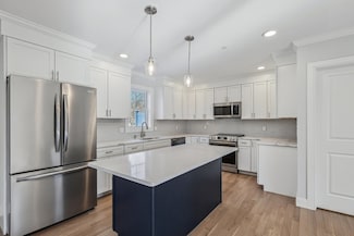 3 Hickory Hill Rd Unit B, Wakefield, MA 01880