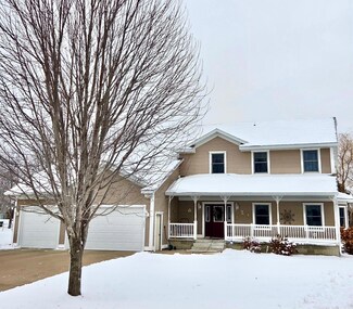 202 Park Ct, Albany, MN 56307