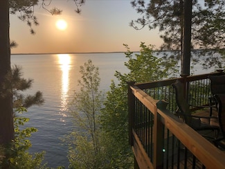 9302 Interlachen Rd, Nisswa, MN 56468