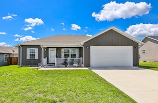 760 W Stewart St, Bolivar, MO 65613