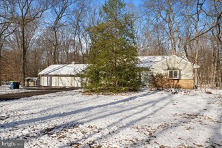 286 N Shady Retreat Rd, Doylestown, PA 18901