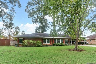 11824 Sherbrook Dr, Baton Rouge, LA 70815