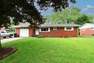 33 Sunset Dr, Shelby, OH 44875